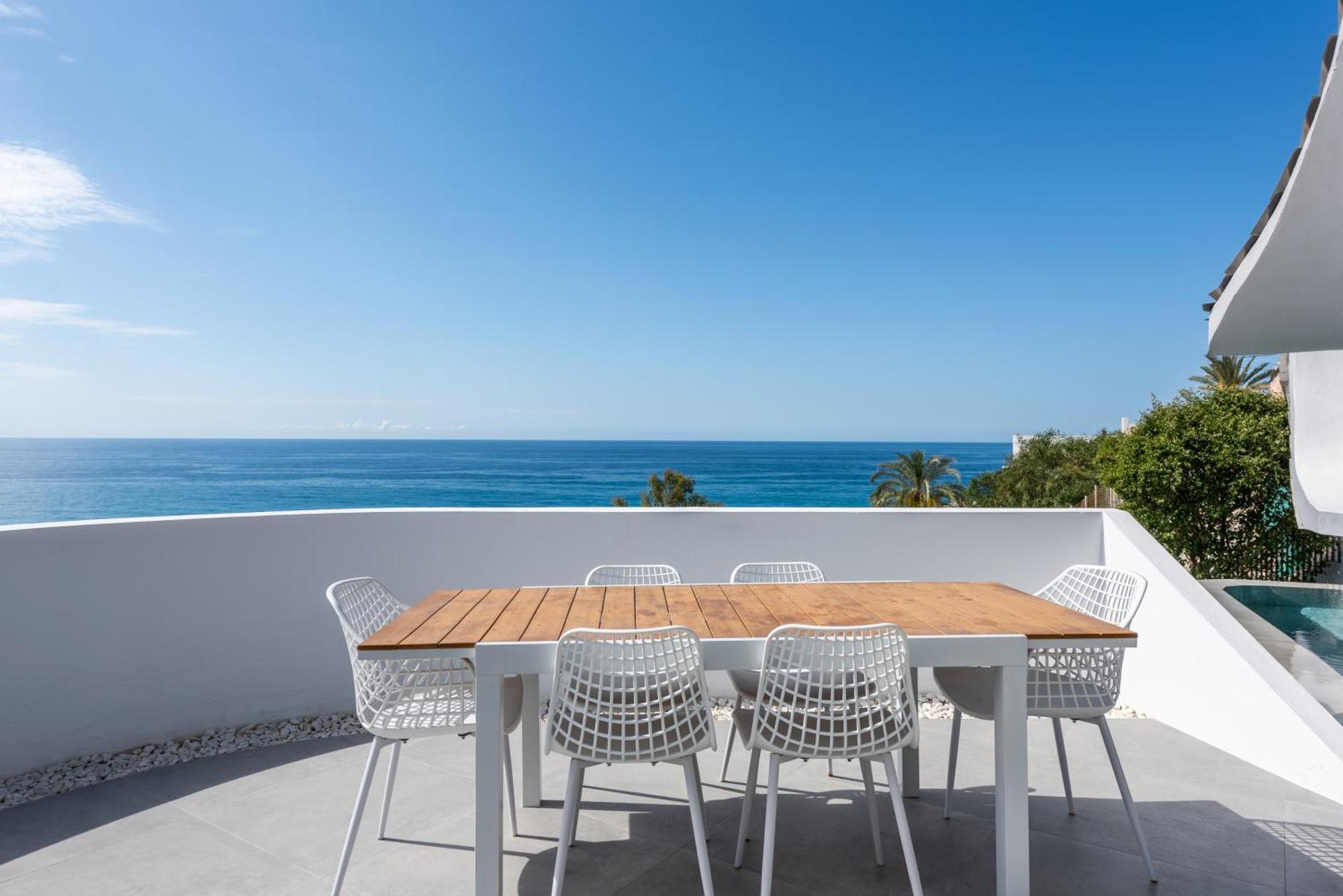 Rentitspain Casa Del Acantilado Piscina Climatizada Salobreña Eksteriør bilde
